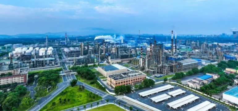 本土设计师在东莞网站建设中的响应式设计要点